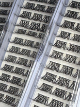 Load image into Gallery viewer, 60 Lash Clusters