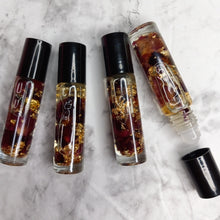 Load image into Gallery viewer, Rose Galore Lip Oil