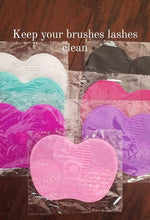 Load image into Gallery viewer, Wholesale silicone makeup brush cleaning mats /makeup cleaning pads